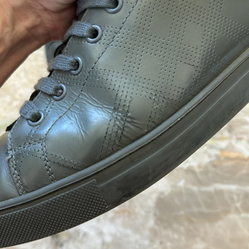 Men’s Burberry Grey Leather Sneakers size 44. - Picture 9 of 11